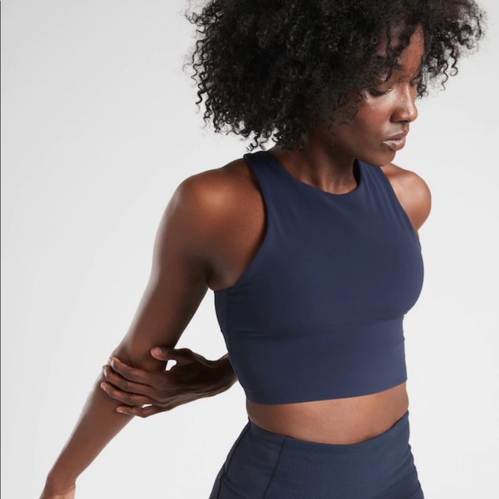 Athleta conscious crop sports bra